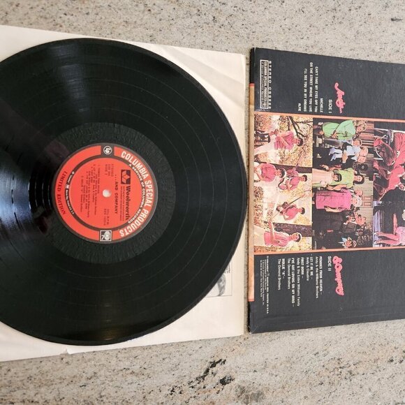 FIVE VINTAGE VINYL RECORDS FEATURING ANDY WILLIAMS - Picture 3 of 11